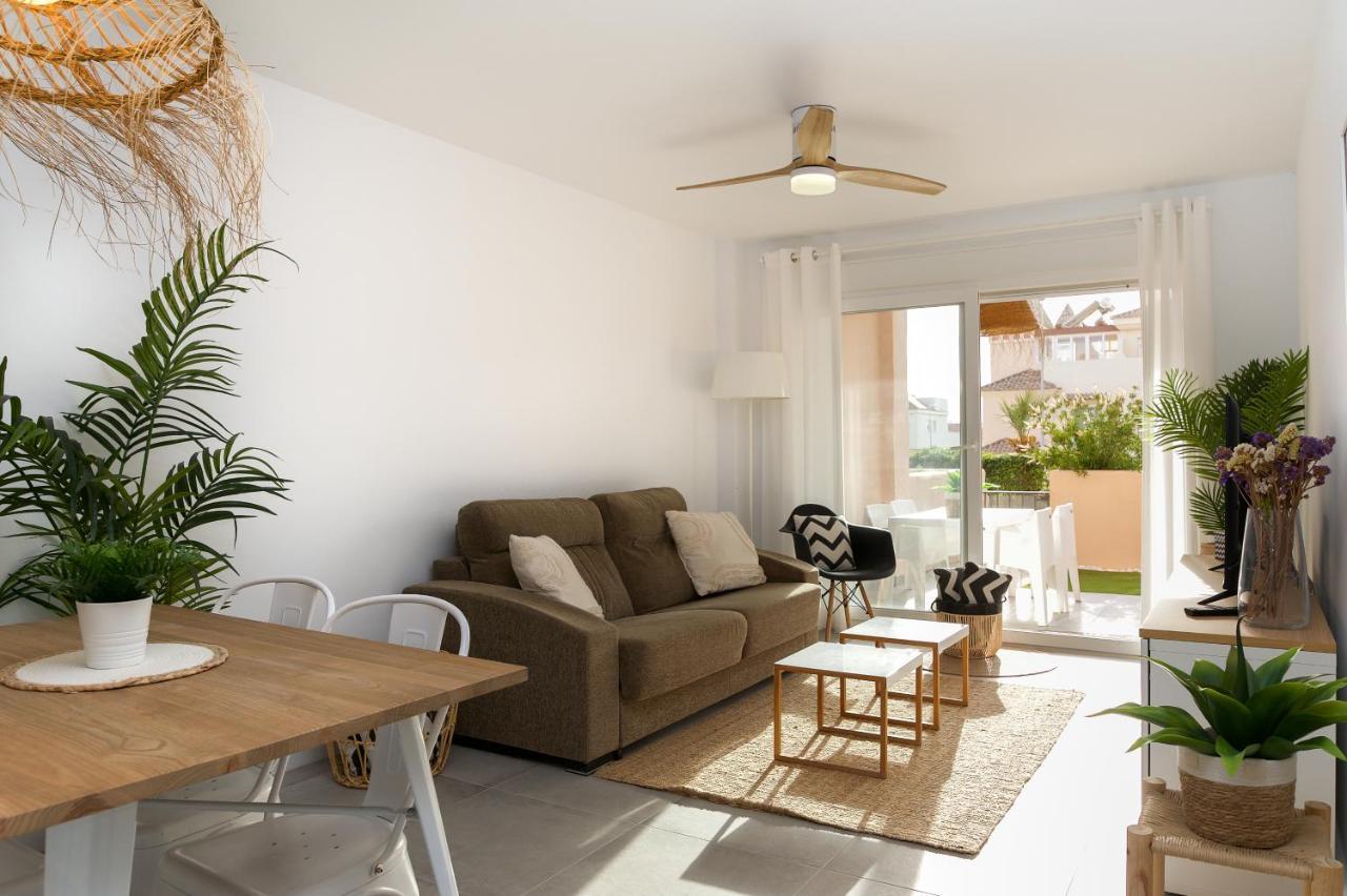 Surf Apartment - Wifi - Parking - Swimming Pool - Patio - Garden Таріфа Екстер'єр фото