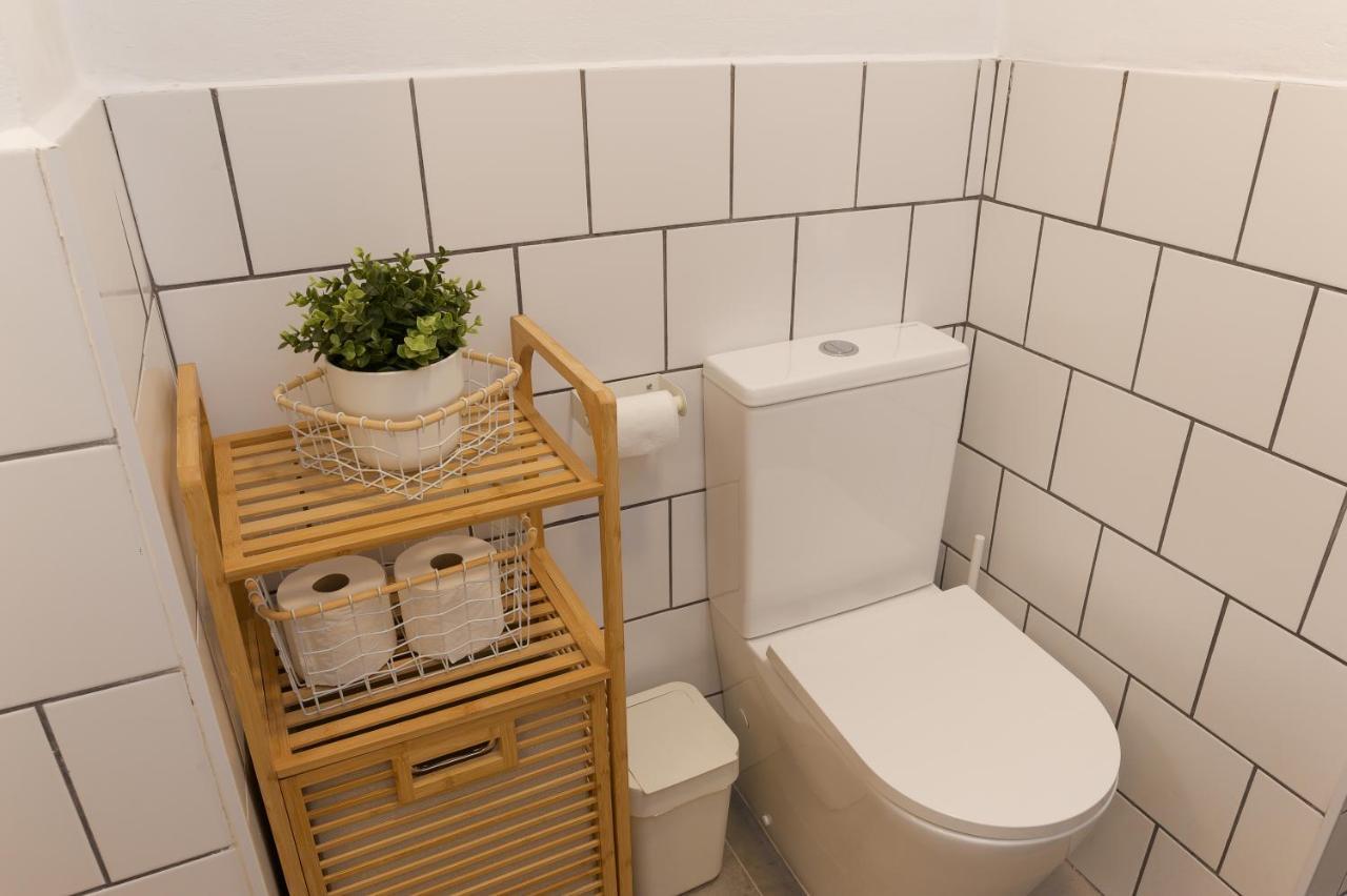 Surf Apartment - Wifi - Parking - Swimming Pool - Patio - Garden Таріфа Екстер'єр фото