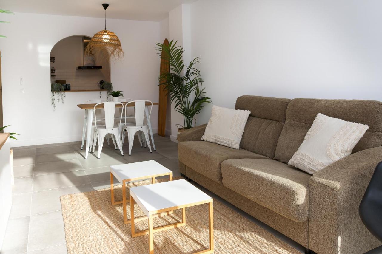 Surf Apartment - Wifi - Parking - Swimming Pool - Patio - Garden Таріфа Екстер'єр фото