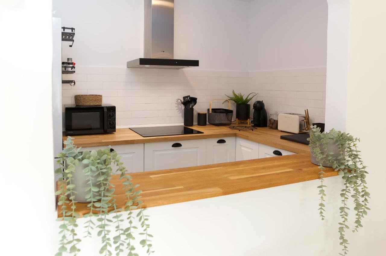 Surf Apartment - Wifi - Parking - Swimming Pool - Patio - Garden Таріфа Екстер'єр фото